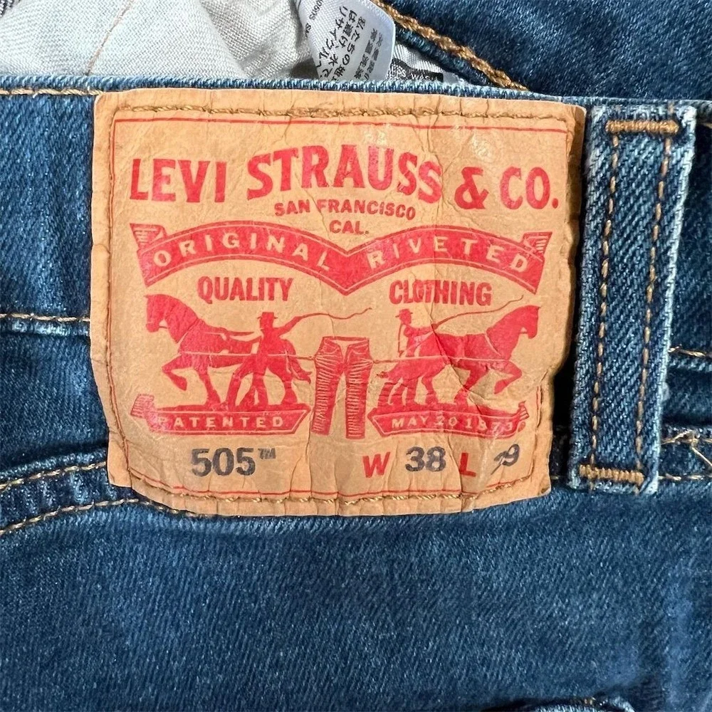 Levi's Jeans W38 L29 Blue Men's 505 Medium Wash Straight Leg Denim